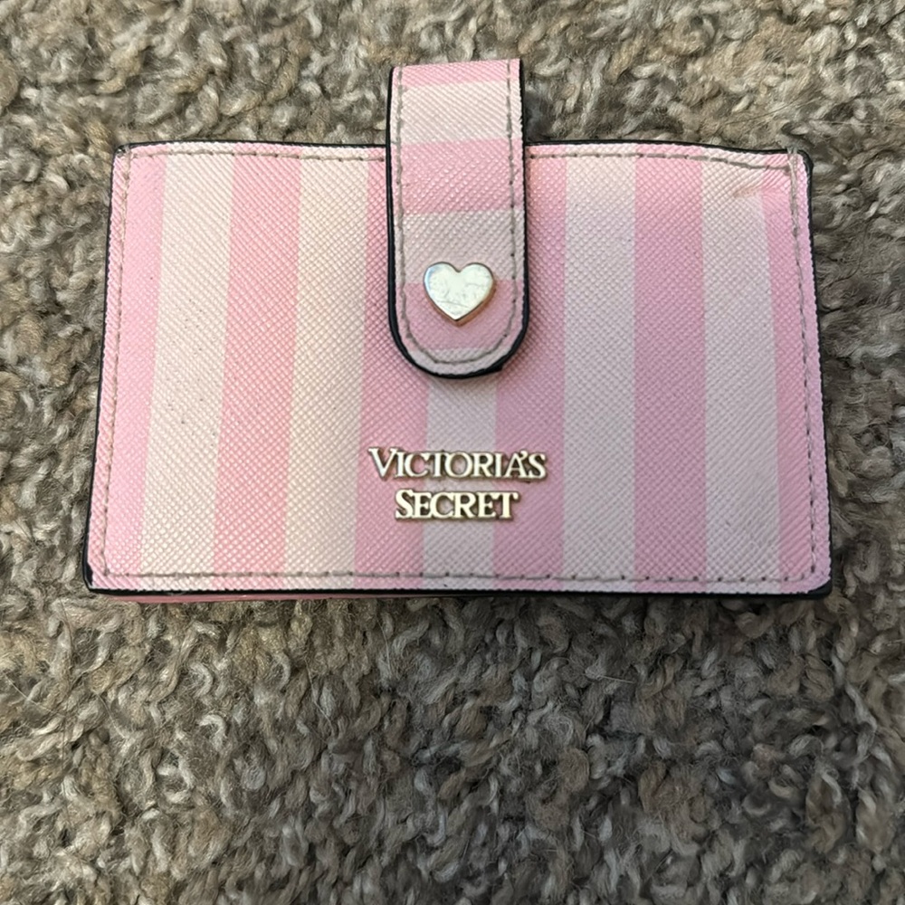 Victoria’s Secret file card holder